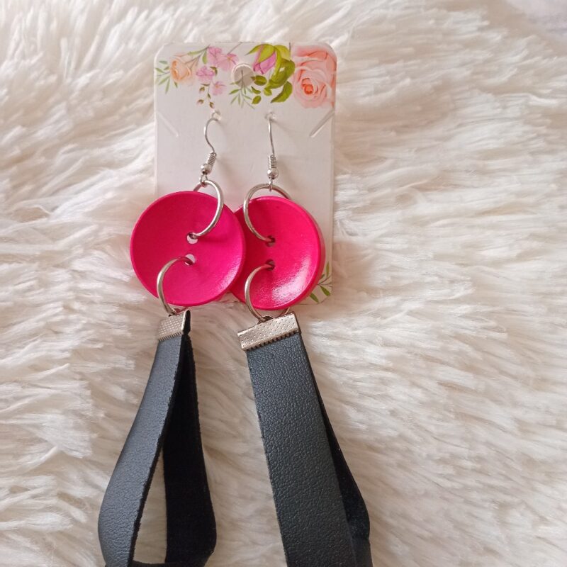 Dinaledi pink button earrings